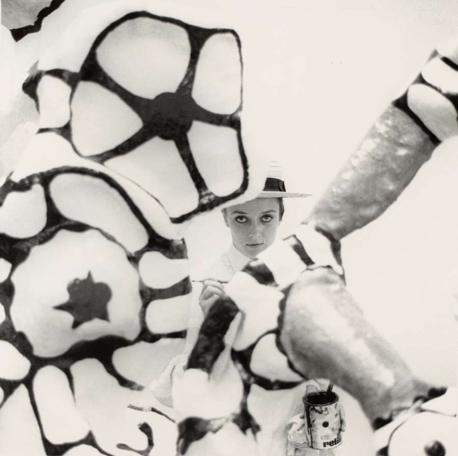 Niki de Saint Phalle |  Kunsthaus Zürich |  2 September bis 8 Januar 2023 | Leonardo Bezzola, Niki de Saint Phalle, Lucerna, 1969 Stampa alla | gelatina d’argento, 31,7 x 31,8 cm | Kunsthaus Zürich, 2009