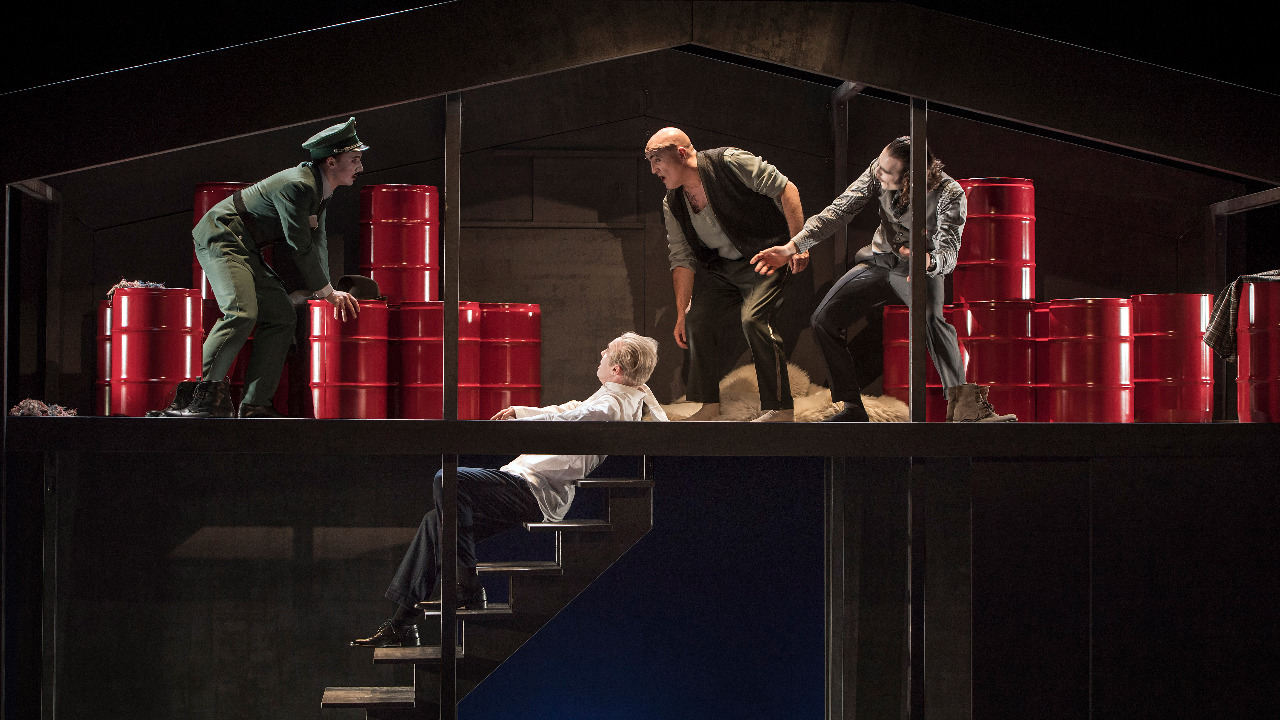 Interpretation Biedermann Und Die Brandstifter Theater Orchester Biel Solothurn - Biedermann und die Brandstifter