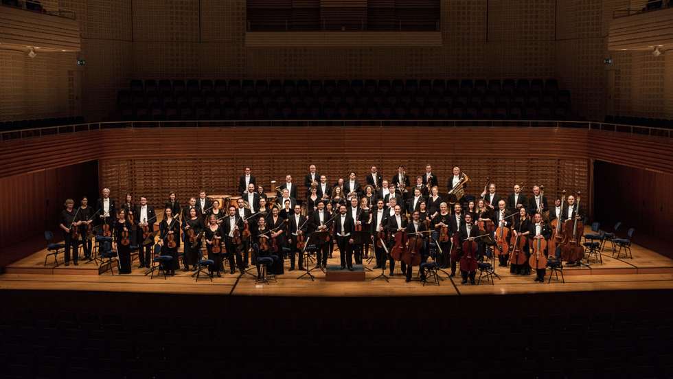 Das Luzerner Sinfonieorchester in voller Besetzung. 